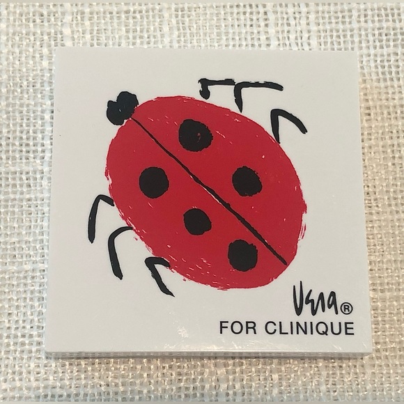 Clinique eyeshadow and blush compact - Picture 2 of 5